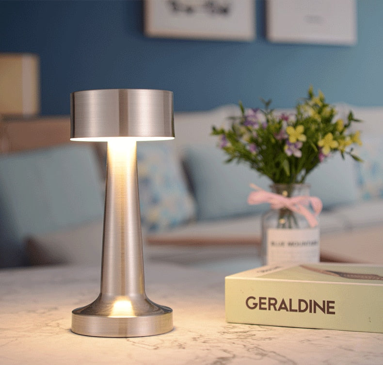 Lampe de Chevet au design contemporain