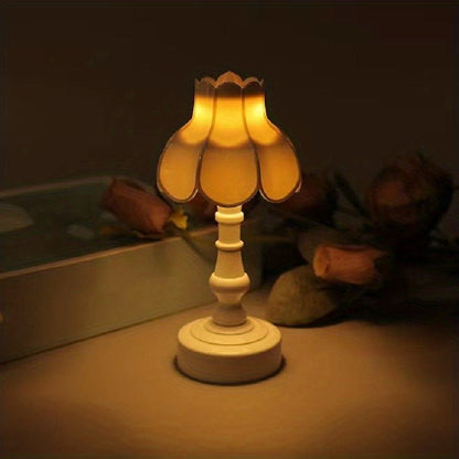 LumiDeco - Mini Lampe de Table Rétro LED pour Décoration Intérieure et Veilleuse