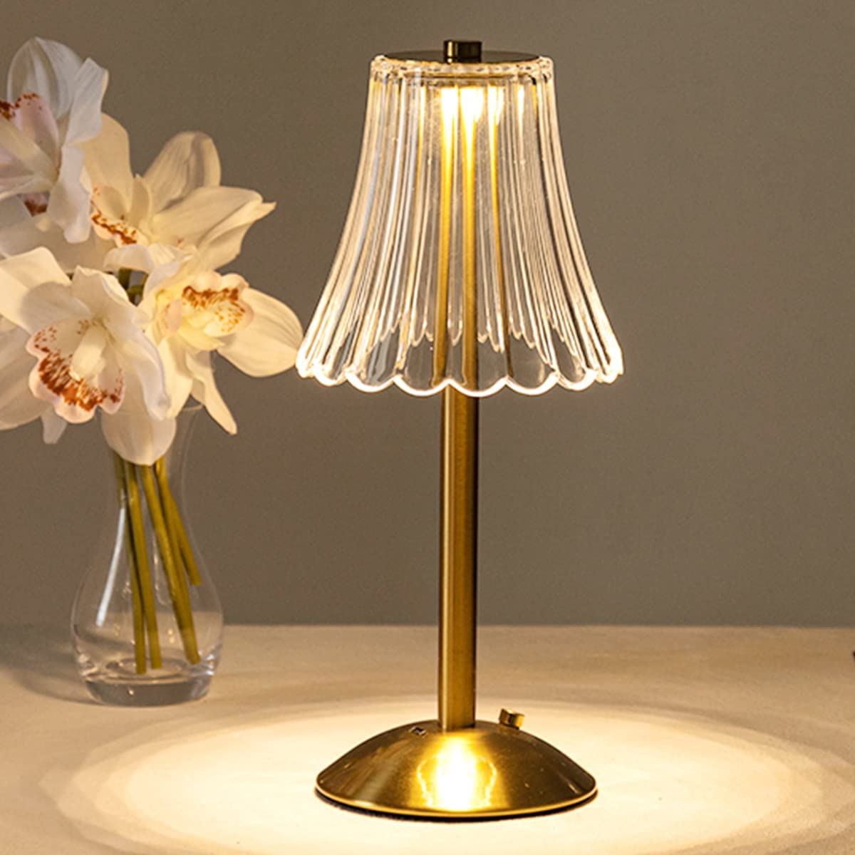 Lampe de Chevet en cristal doré élégant